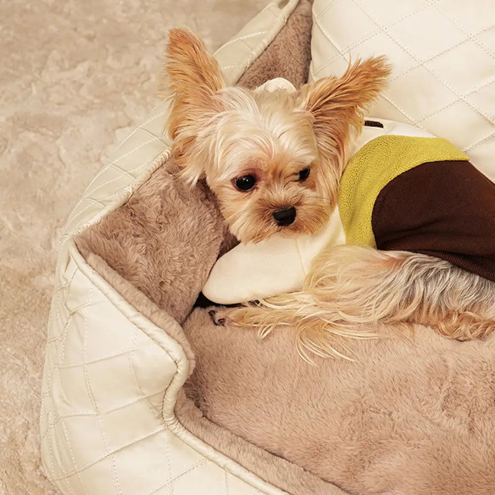 Cosy Diamond Faux Leather Square Dog Bed for Puppies
