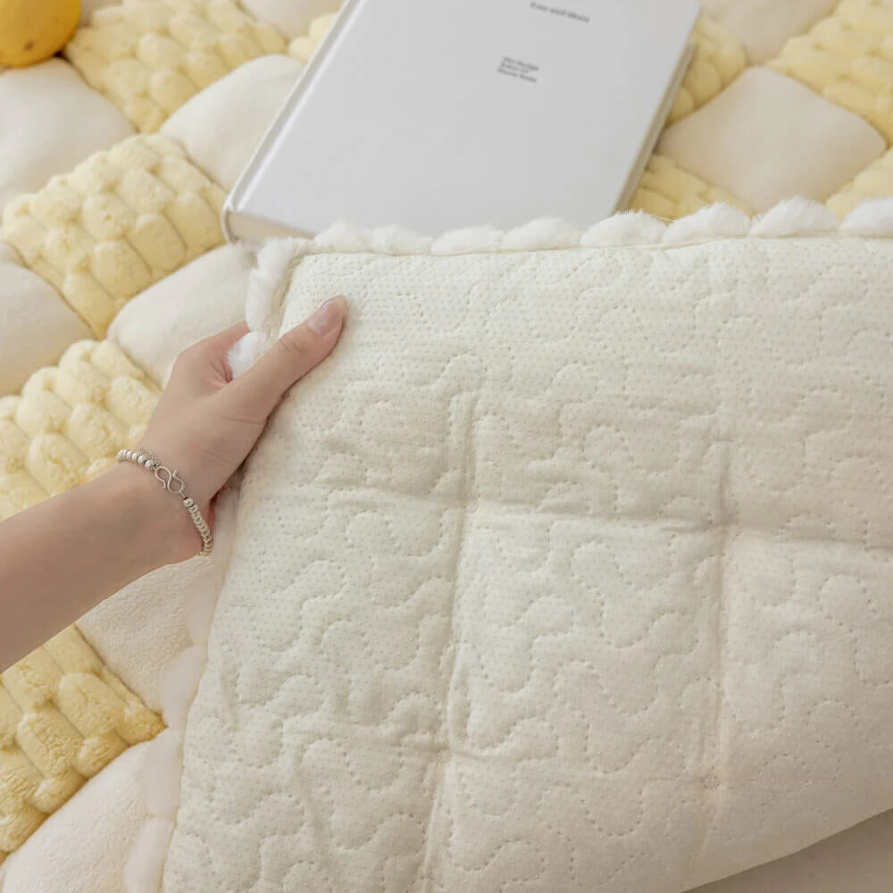 Plush Handmade Colour Block Dog Mat Soft Furniture Protector Non-Slip Sofa Cover