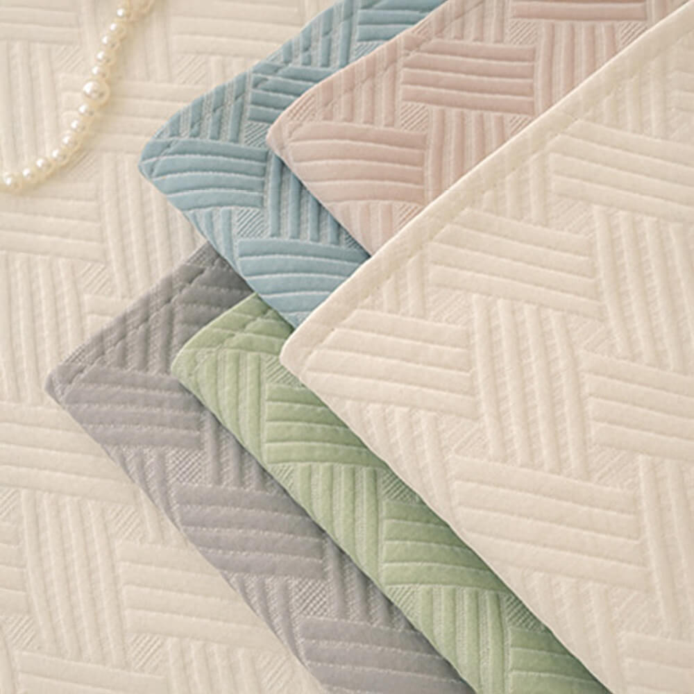 Modern Geometric Breathable Cooling Non-Slip Sofa Cover