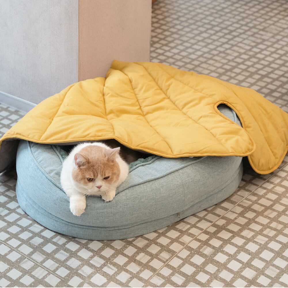 Calming Leaf Shape Dog Blanket With Donut Dog Bed
