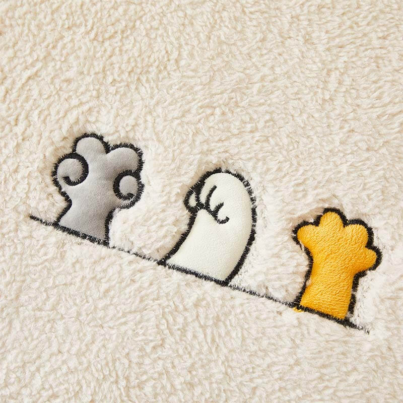 Lovely Cat's Paw Sherpa Fleece Anti-Slip Sofa Cover