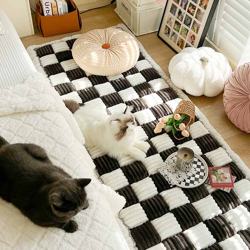 Cream-Coloured Large Plaid Square Pet Carpet Bed Sofa Cover
